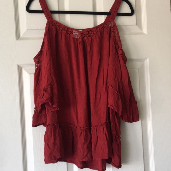 Knox Rose Tops - Knox rose cold shoulder top